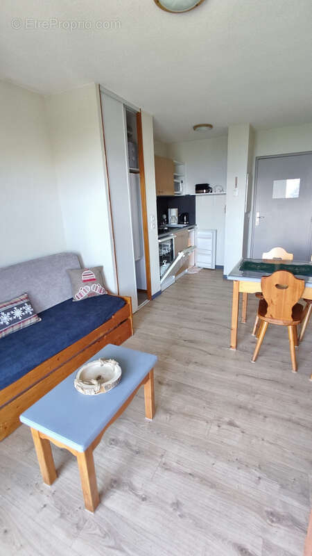 Appartement à LE CHATEL