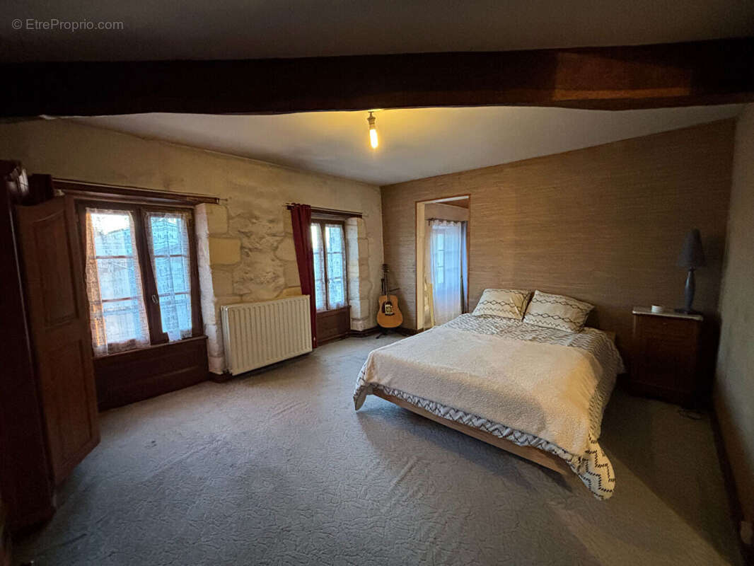 Maison à CUSSAC-FORT-MEDOC