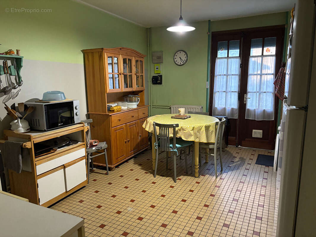 Maison à CUSSAC-FORT-MEDOC