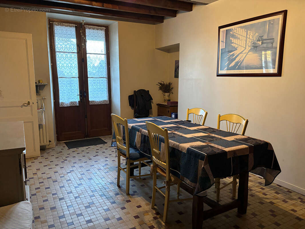 Maison à CUSSAC-FORT-MEDOC