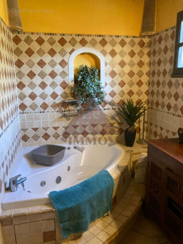 Maison à SAINT-AMBROIX