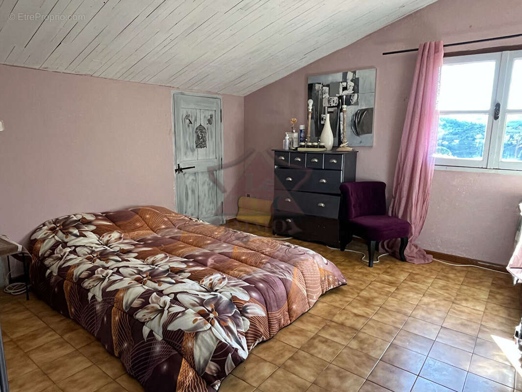 Maison à SAINT-AMBROIX