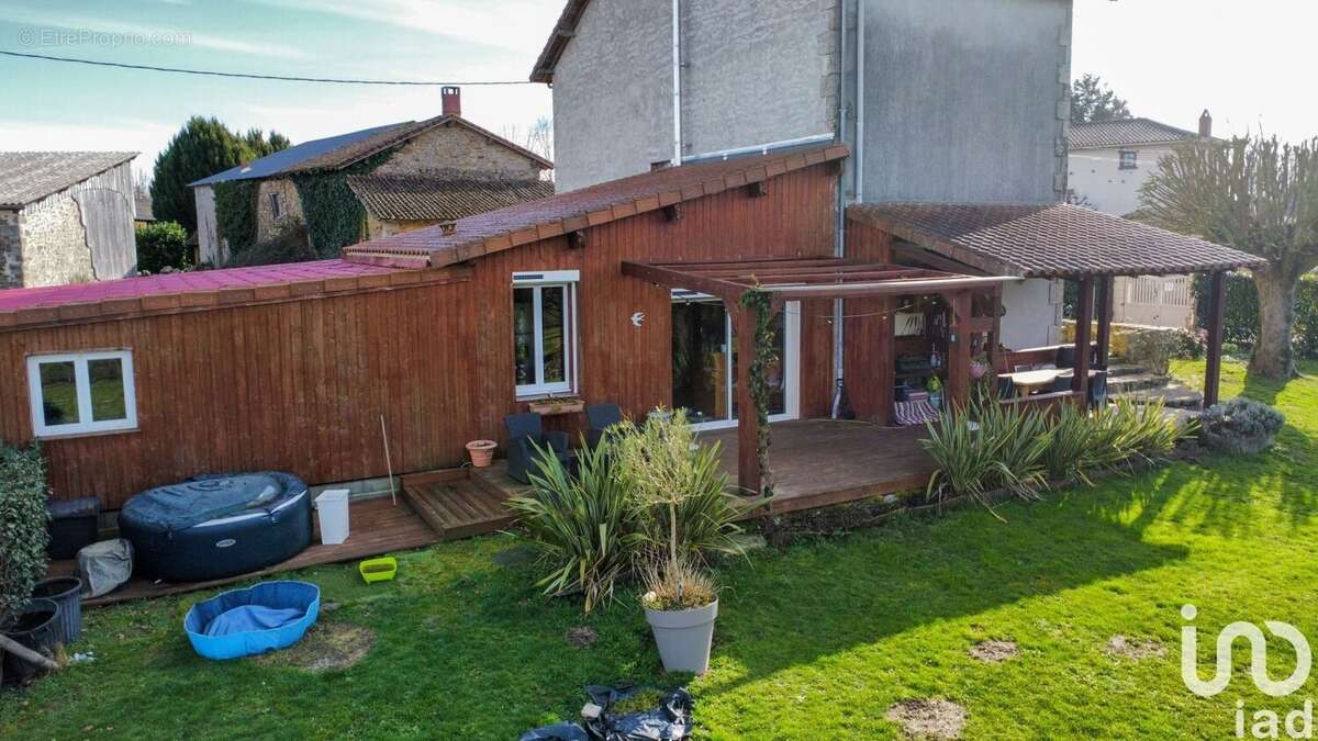 Photo 7 - Maison à ORADOUR-SUR-GLANE