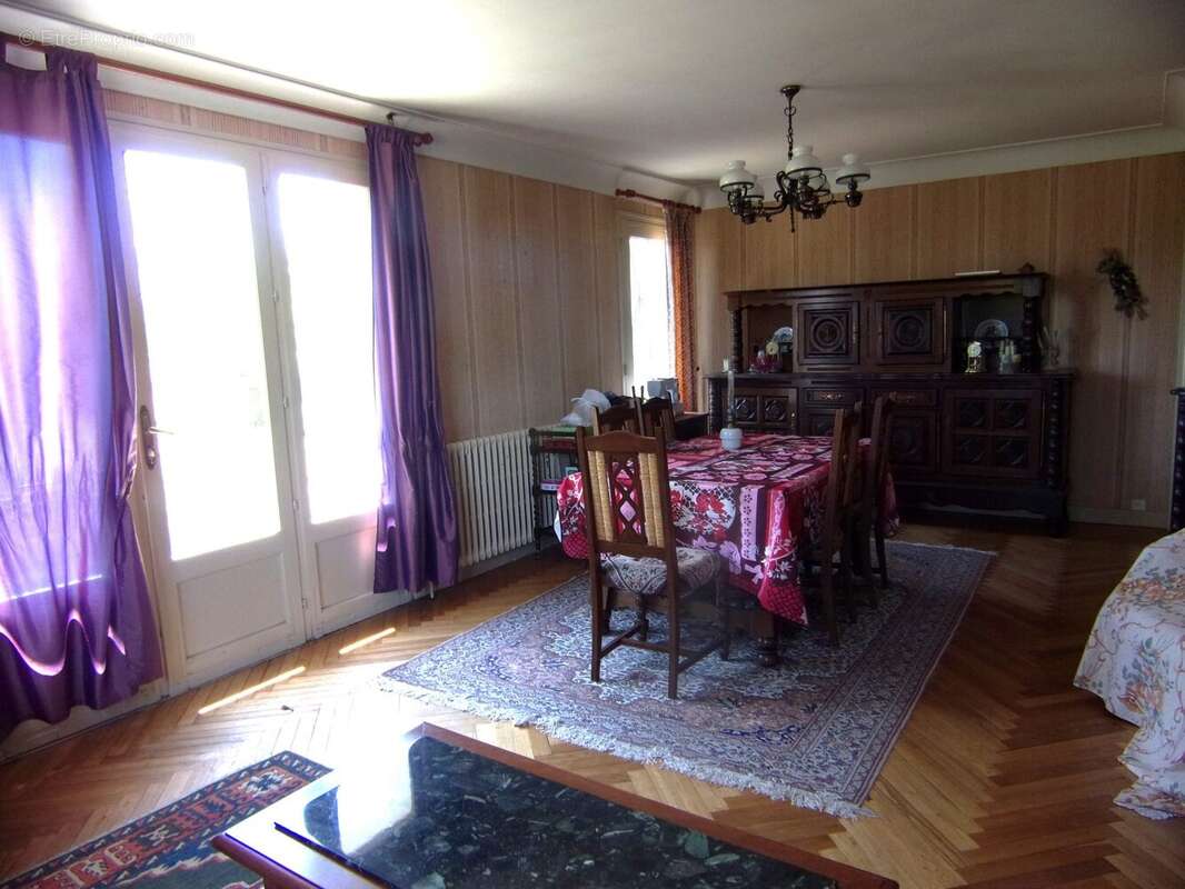 Maison à COUTURE-D&#039;ARGENSON