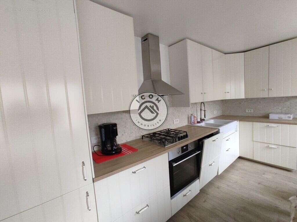 Maison à AULNOYE-AYMERIES