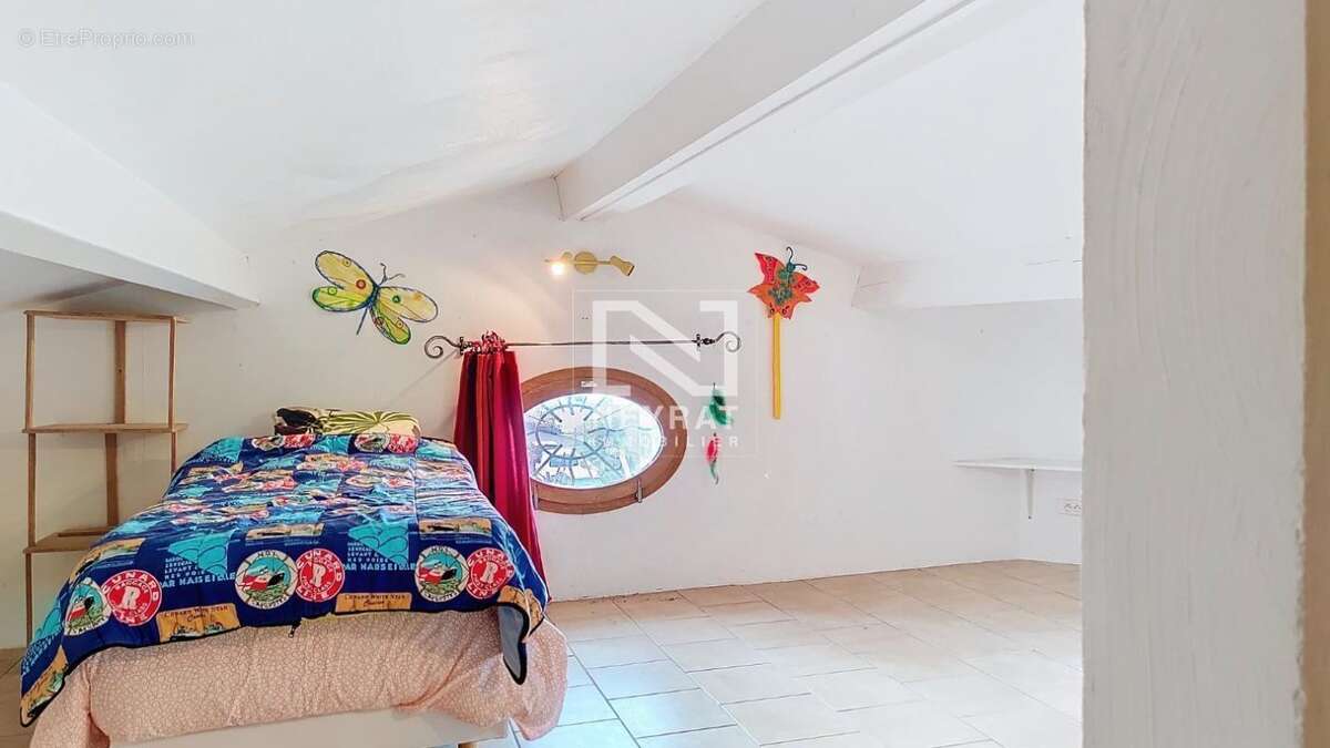 Maison à MONTAUROUX