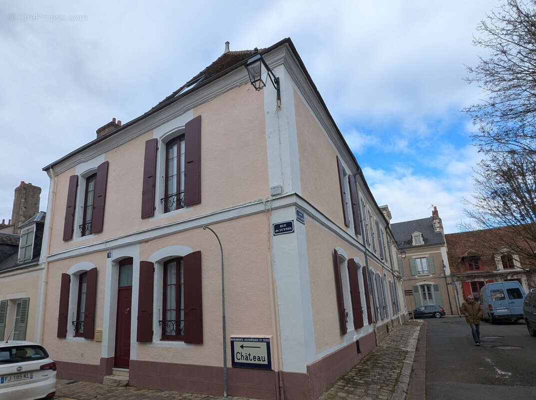 Maison à CHATEAUDUN