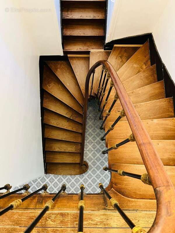 Maison à COULONGES-SUR-L&#039;AUTIZE