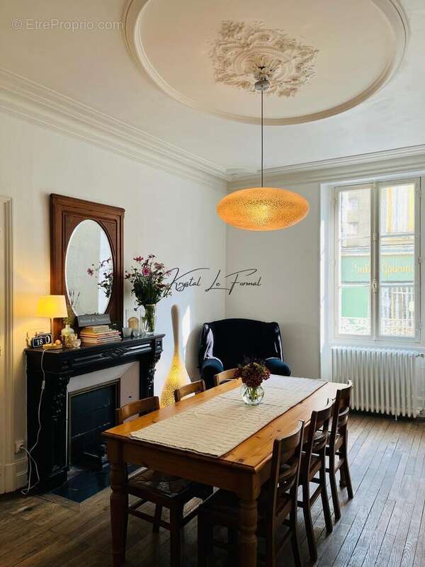 Maison à COULONGES-SUR-L&#039;AUTIZE