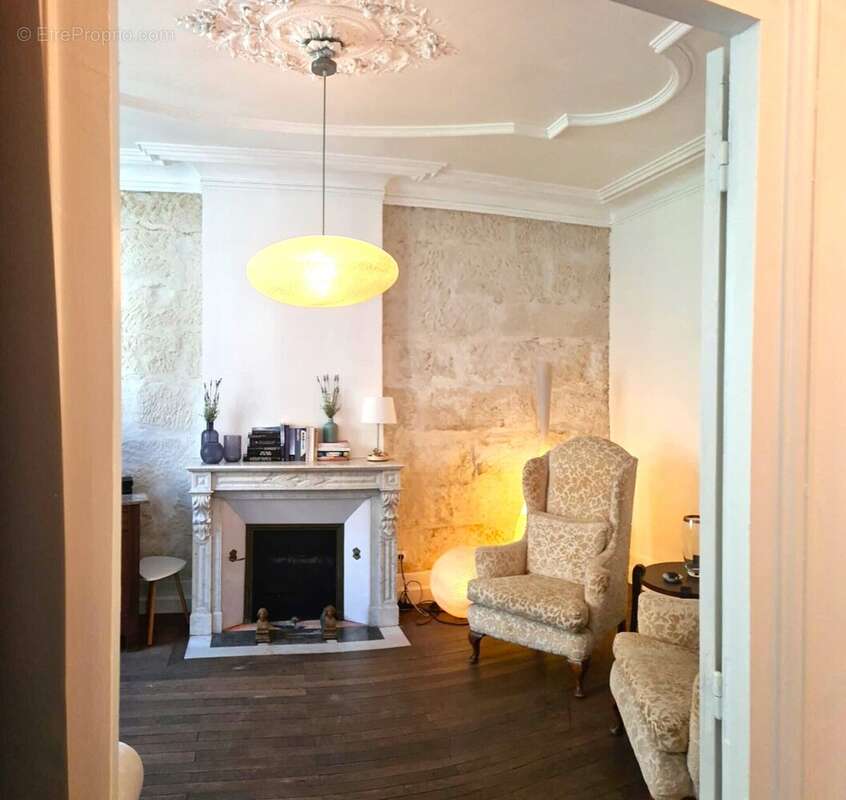 Maison à COULONGES-SUR-L&#039;AUTIZE