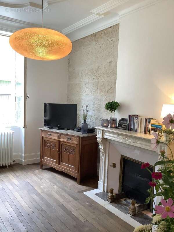 Maison à COULONGES-SUR-L&#039;AUTIZE