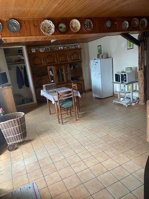 Maison à SAINT-MARS-DU-DESERT