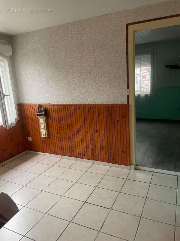 Maison à SAINT-MARS-DU-DESERT