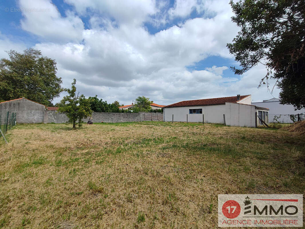 Terrain à CHATELAILLON-PLAGE