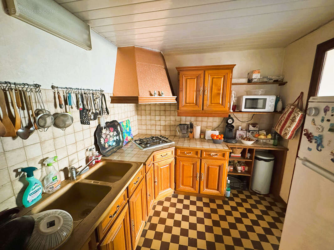 Maison à SAINT-ZACHARIE