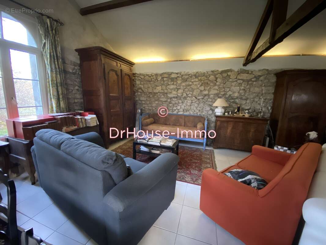 Maison à ARGENTON-SUR-CREUSE