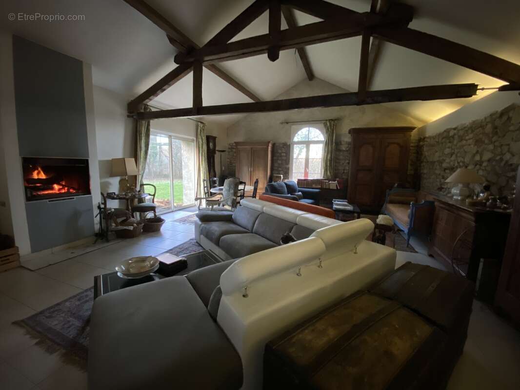 Maison à ARGENTON-SUR-CREUSE