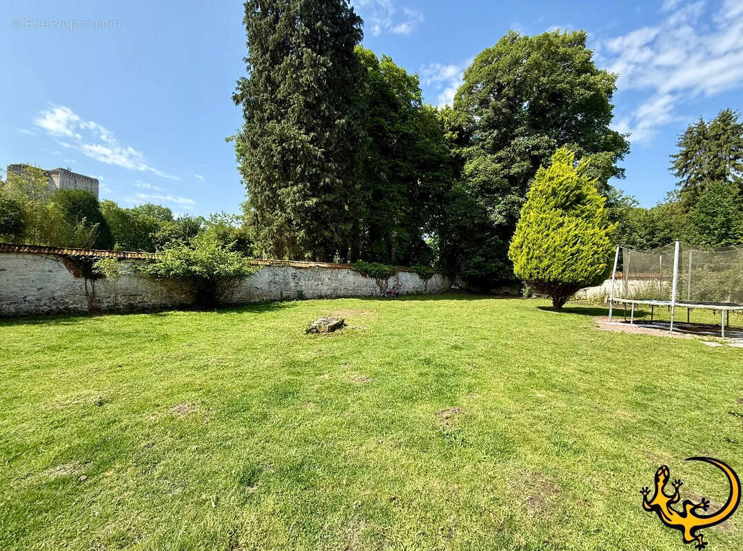 Maison à VILLERS-COTTERETS