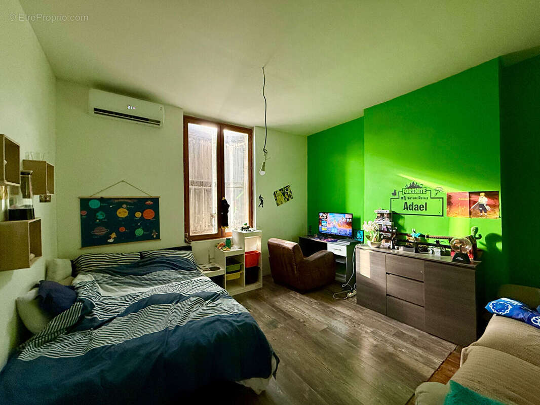 Maison à VILLERS-COTTERETS