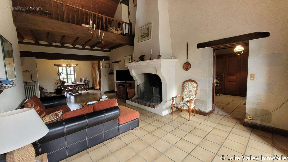 Maison à SAINT-MATHURIN-SUR-LOIRE