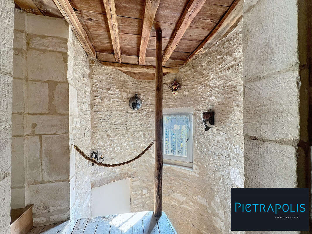 Maison à MAREY-SUR-TILLE