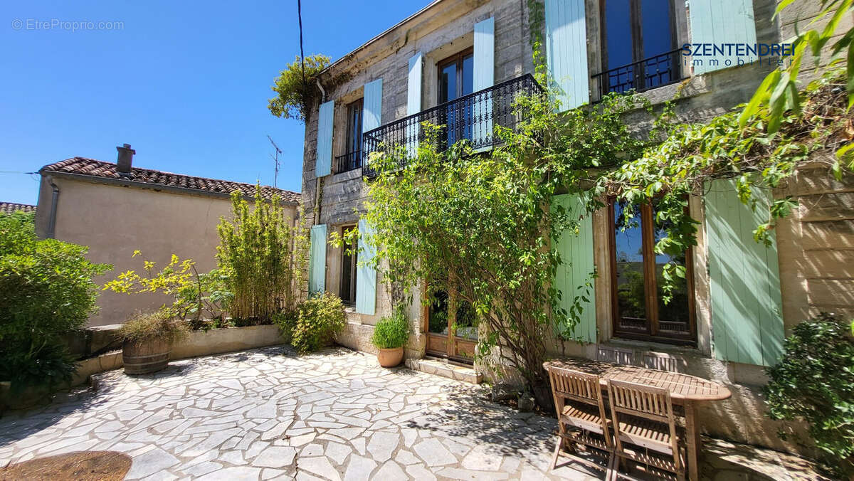 Maison à SAINT-CHRISTOL