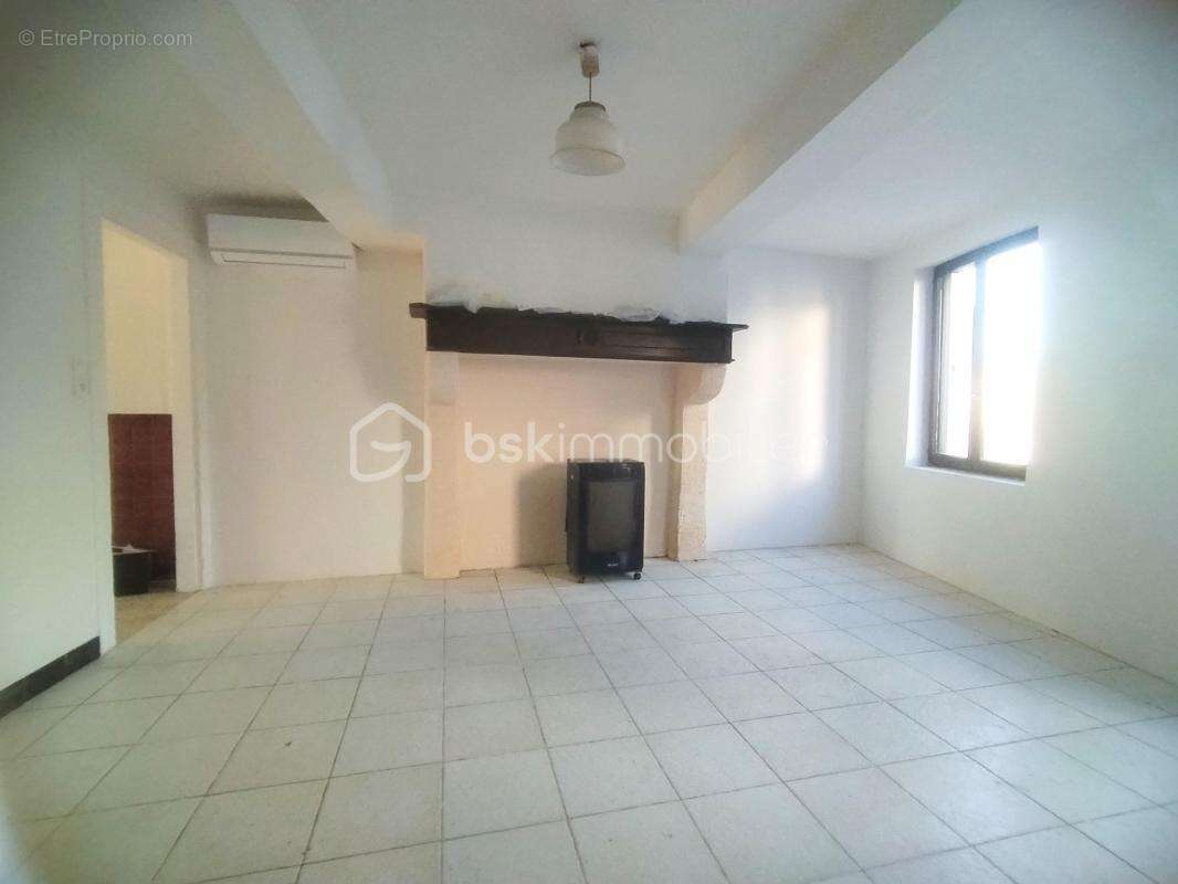 Maison à SIGNY-L&#039;ABBAYE