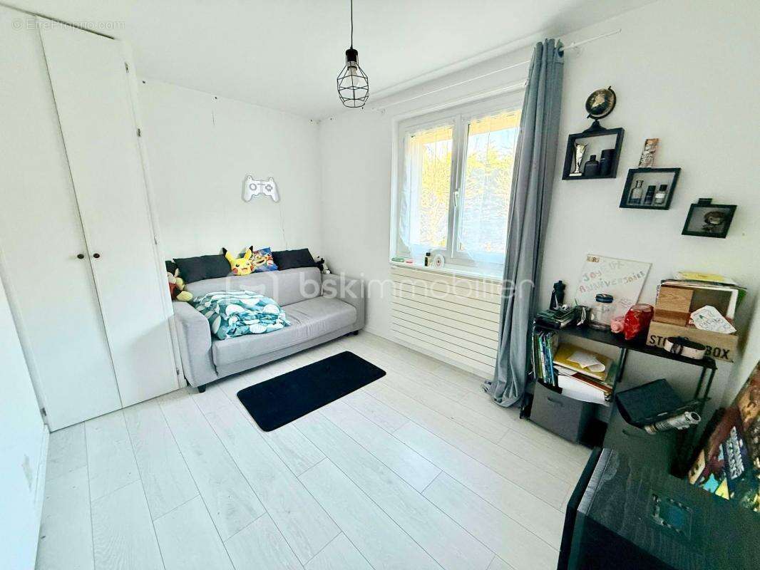 Maison à VALDAMPIERRE