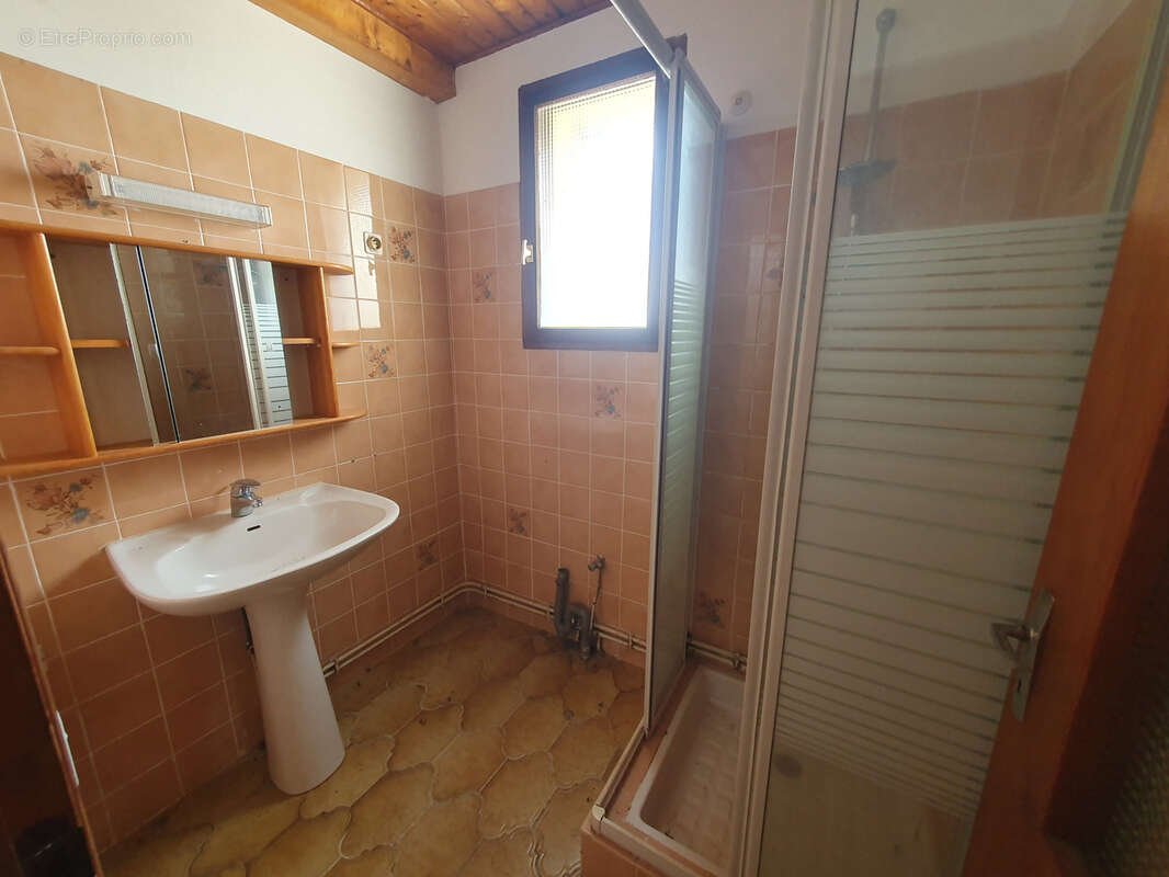 Maison à EUGENIE-LES-BAINS