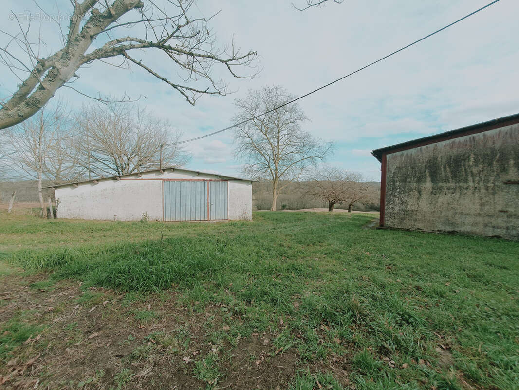 Maison à EUGENIE-LES-BAINS