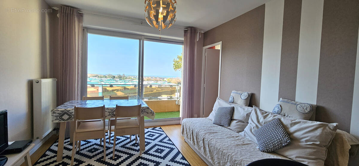 Appartement à GRANDCAMP-MAISY