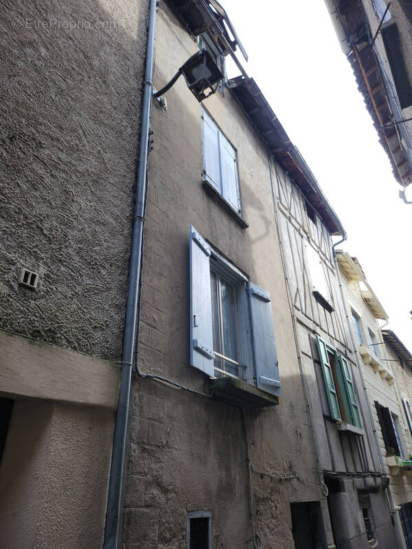 Appartement à VILLEFRANCHE-DE-ROUERGUE