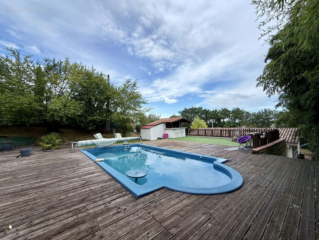 Maison à SAINT-PAUL-SUR-SAVE