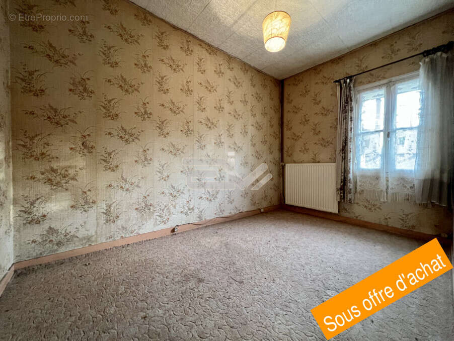 Maison à CHERY-CHARTREUVE