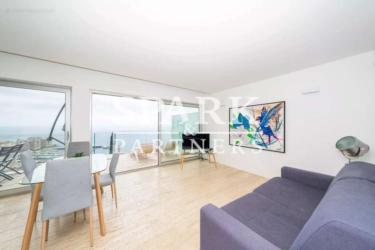 Appartement à CAP-D'AIL