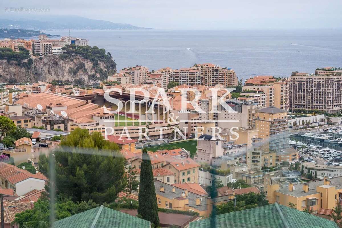 Appartement à CAP-D'AIL