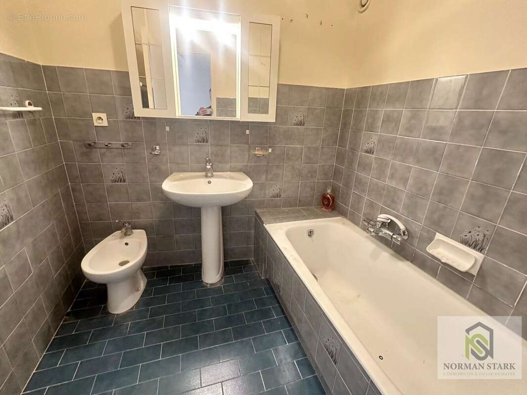 Appartement à MENTON