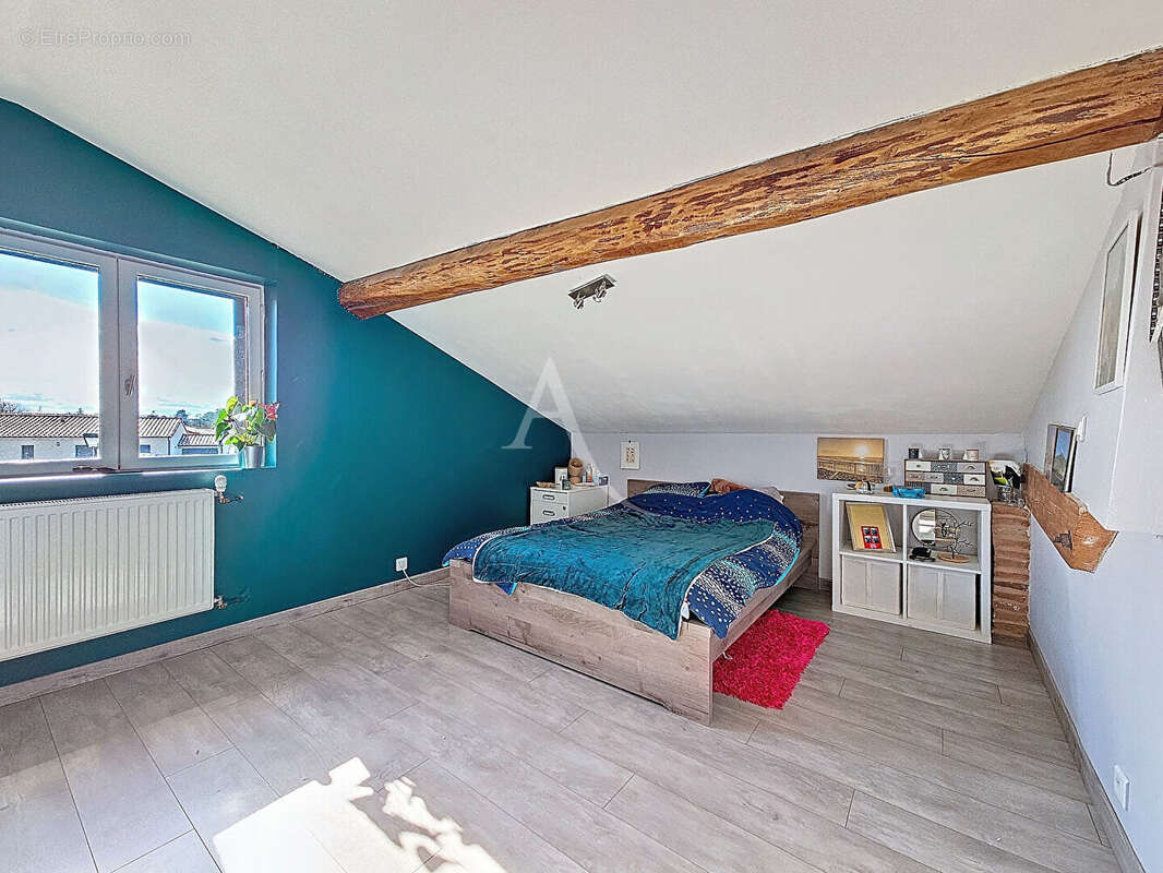 Maison à LAPEYROUSE-FOSSAT