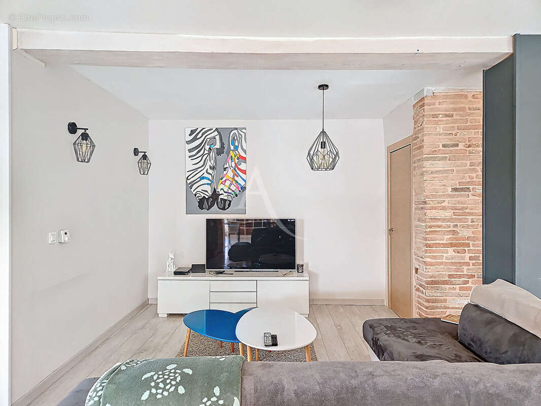 Maison à LAPEYROUSE-FOSSAT