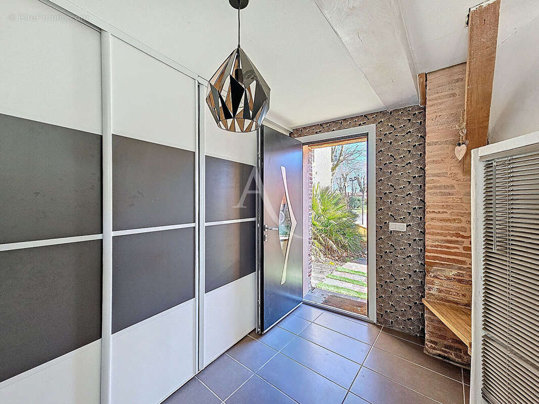 Maison à LAPEYROUSE-FOSSAT