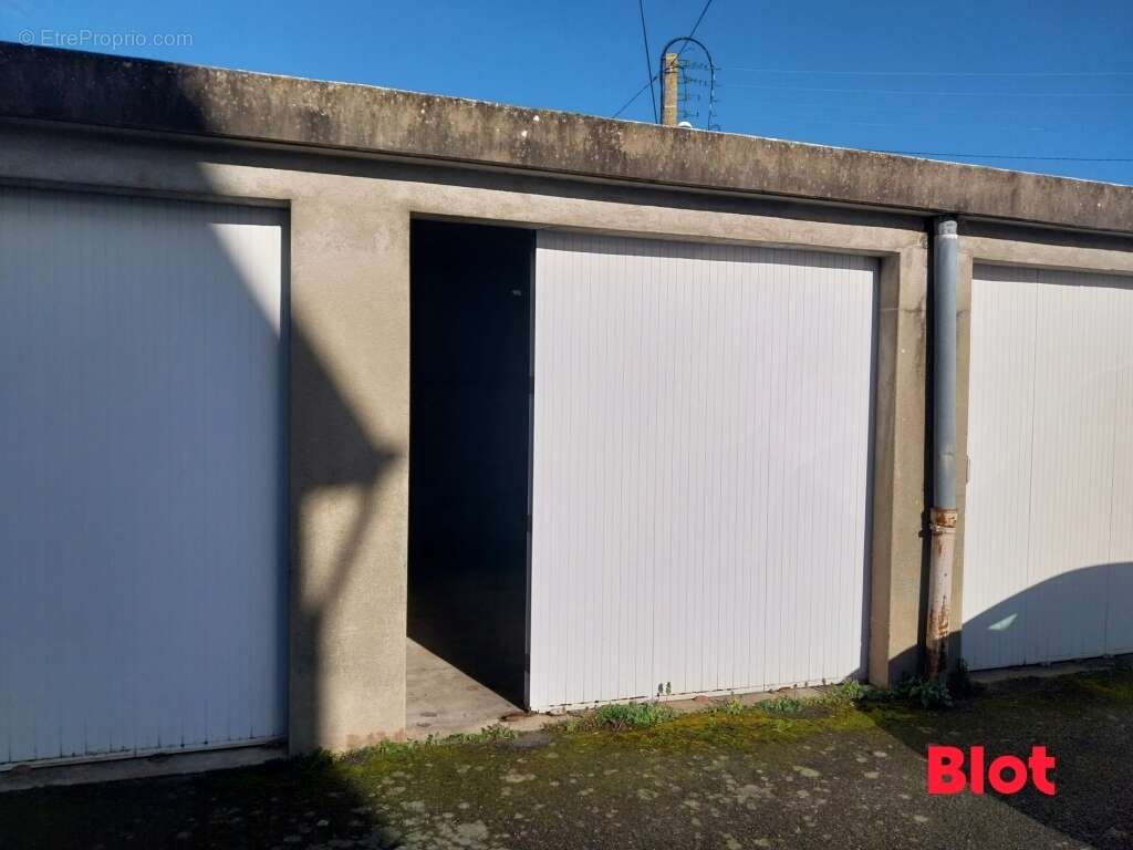 Parking à SAINT-MALO