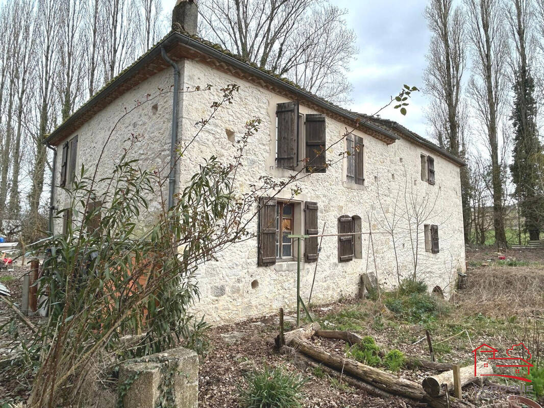 Maison à DONDAS