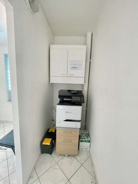 Commerce à POINTE-A-PITRE