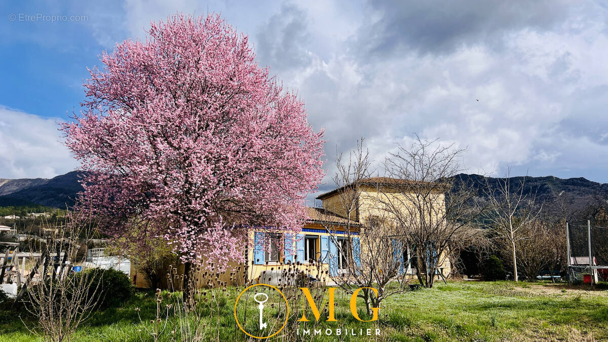 Maison à SISTERON