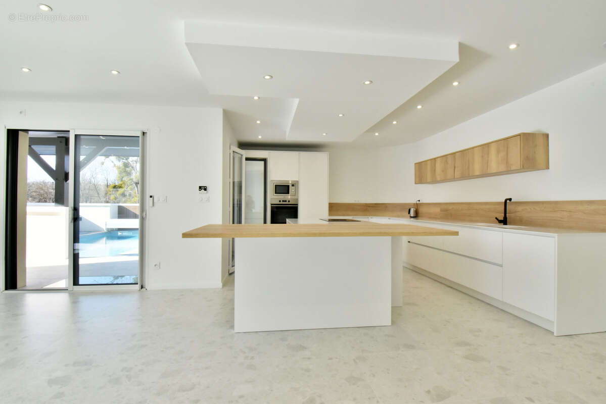 Maison à SAINT-AGNIN-SUR-BION