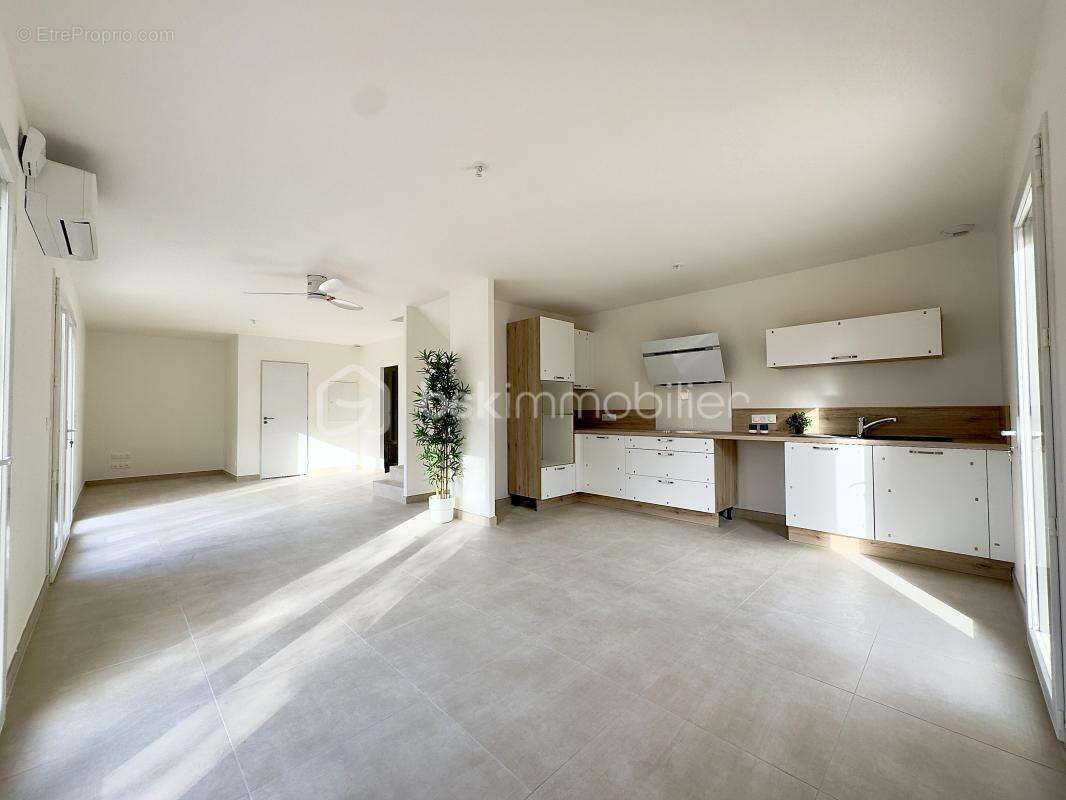 Maison à LA FARLEDE