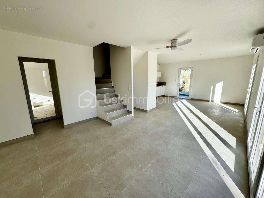 Maison à LA FARLEDE