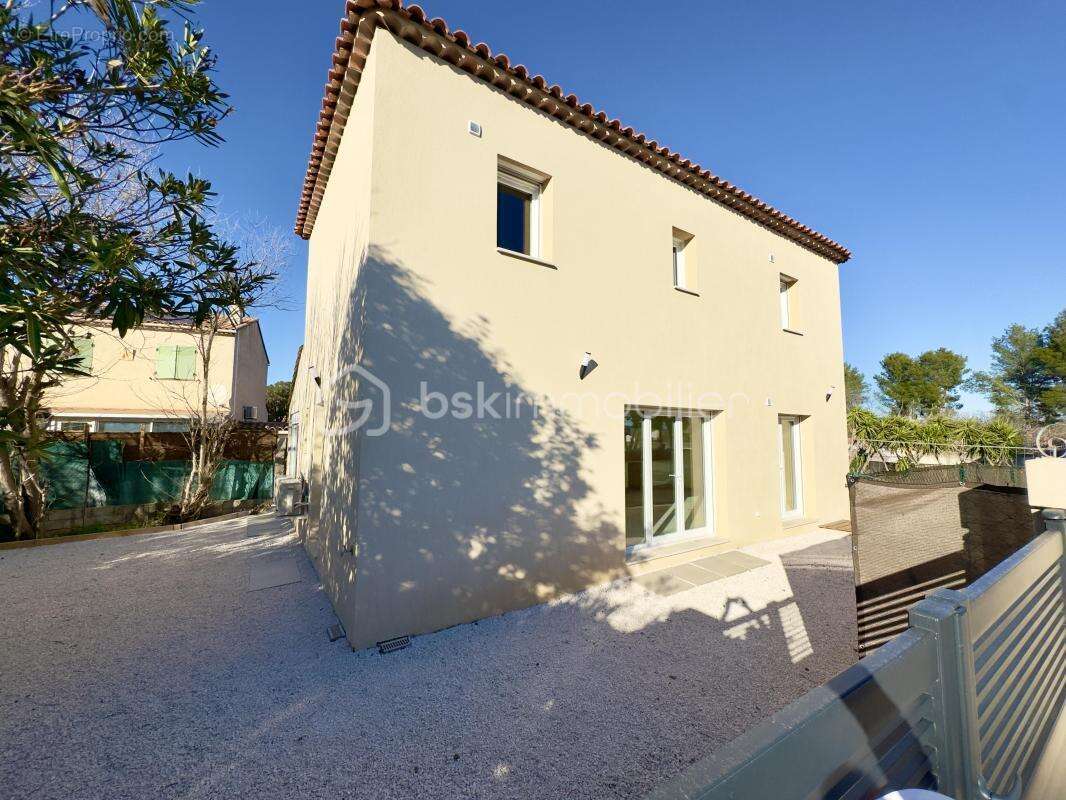 Maison à LA FARLEDE