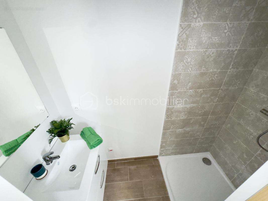 Maison à LA FARLEDE