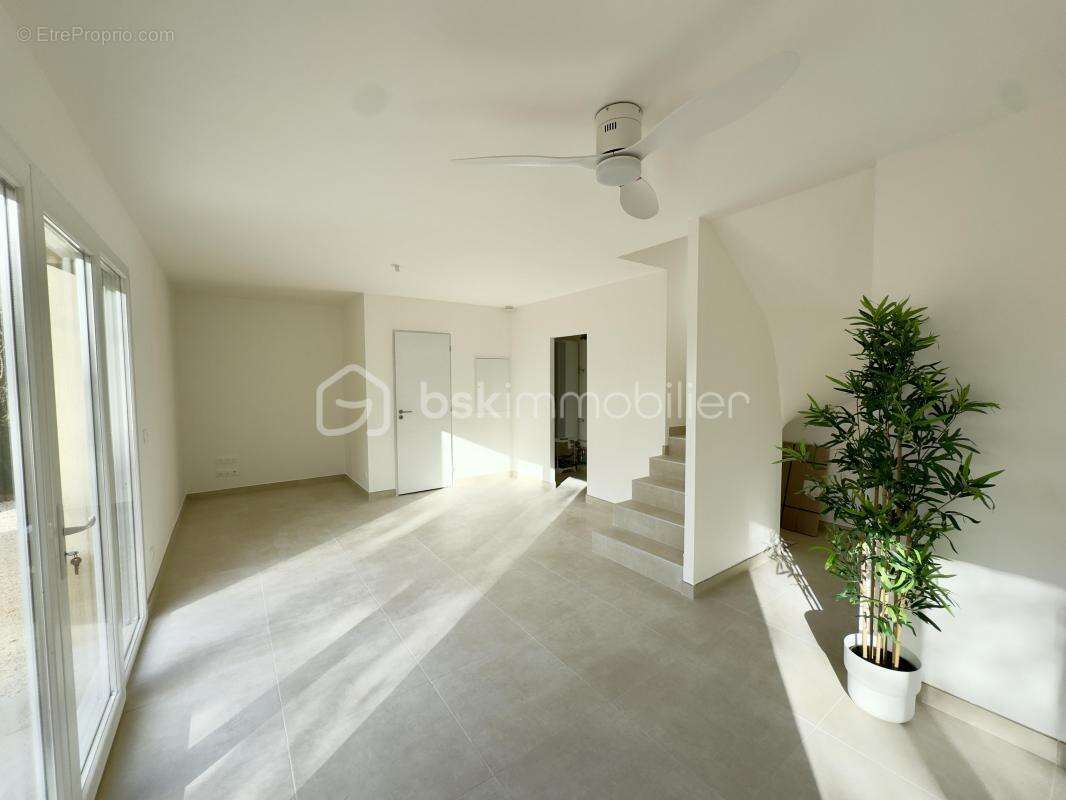 Maison à LA FARLEDE